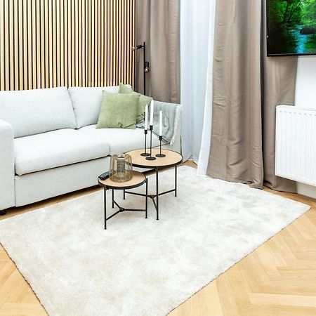 Charming Retreat Walking Distance From Town Centre Apartamento Viena Exterior foto