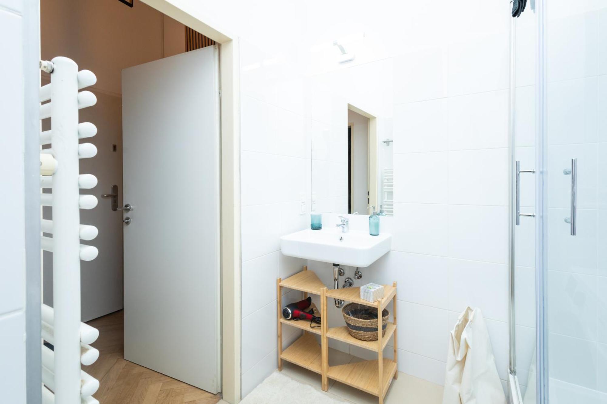 Charming Retreat Walking Distance From Town Centre Apartamento Viena Exterior foto